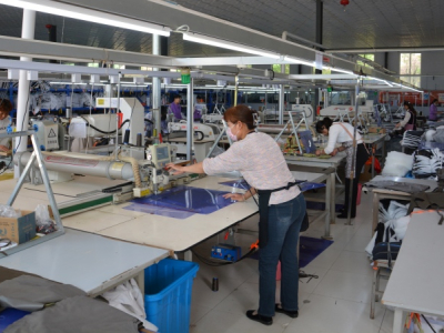 китайская швейная фабрика