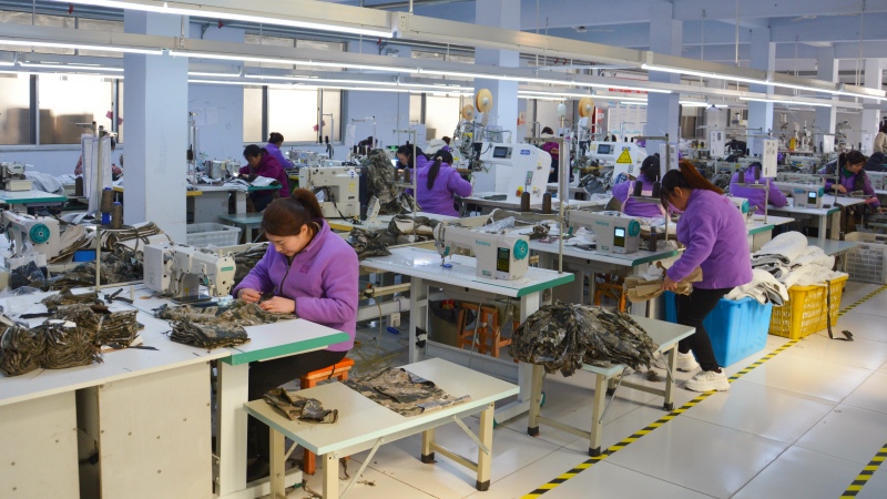 Manufacturer of hunting clothing Manufacturer of hunting clothing