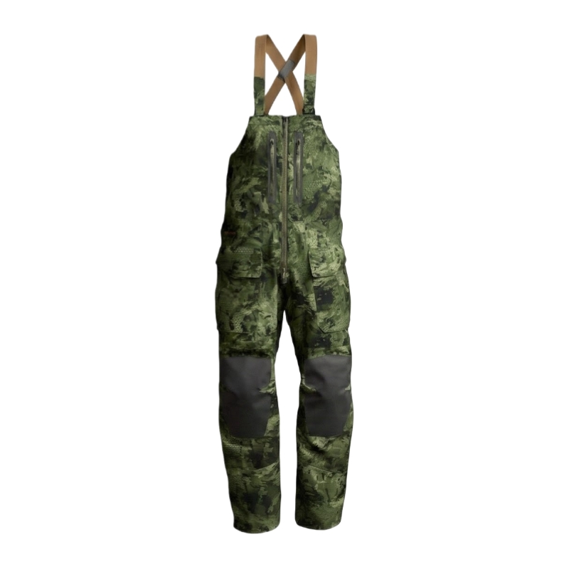 Hunting trousers with a bib